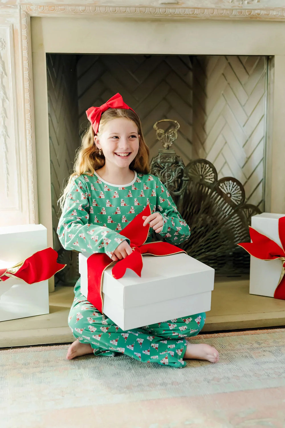 Lila + Hayes Millie PJ Set | Santa's Helper
