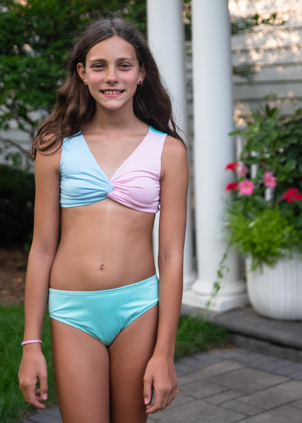 BE elizabeth Colorblock Two-Piece Swimsuit