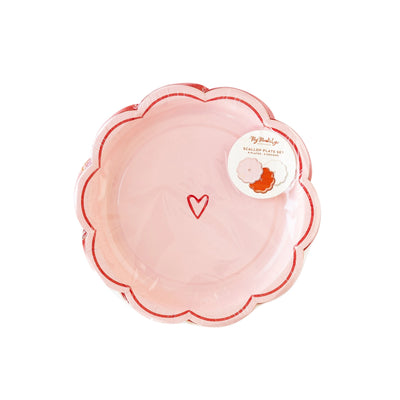 My Mind's Eye Heart & Scallop Paper Plates
