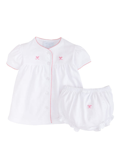 Little English Pinpoint Layette Set | Bow